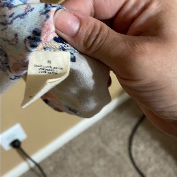 Buckle blouse - Picture 3 of 4